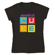 Addicted to Cube Womens Crewneck T-shirt